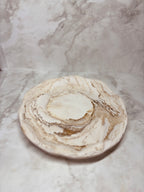 Rundes Tablett „uneben“