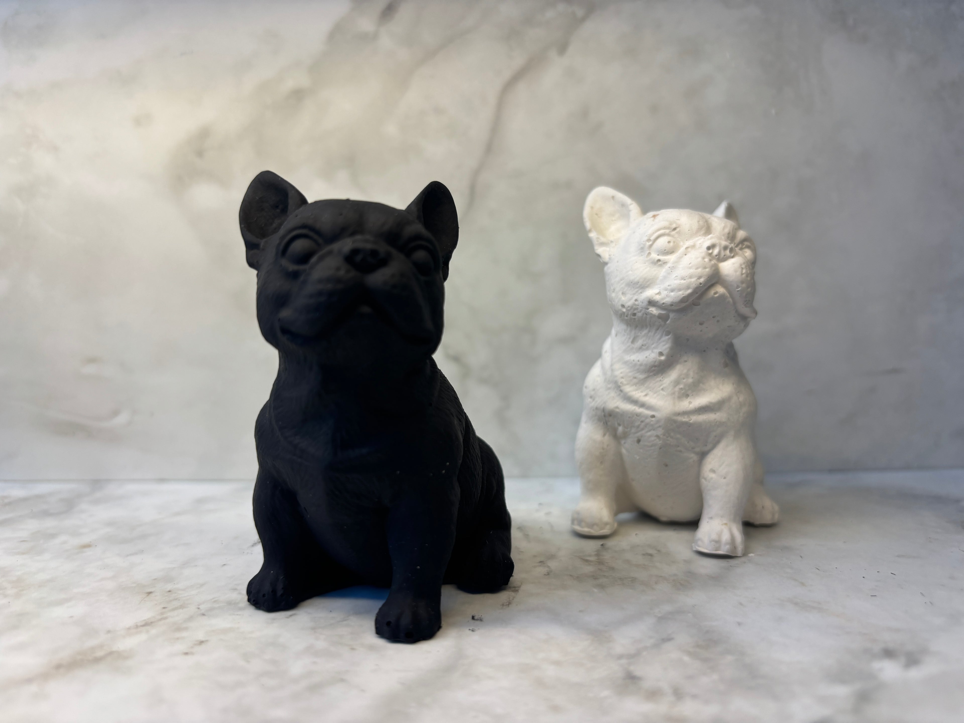 Keramikfigur „Mini Französische Bulldogge“