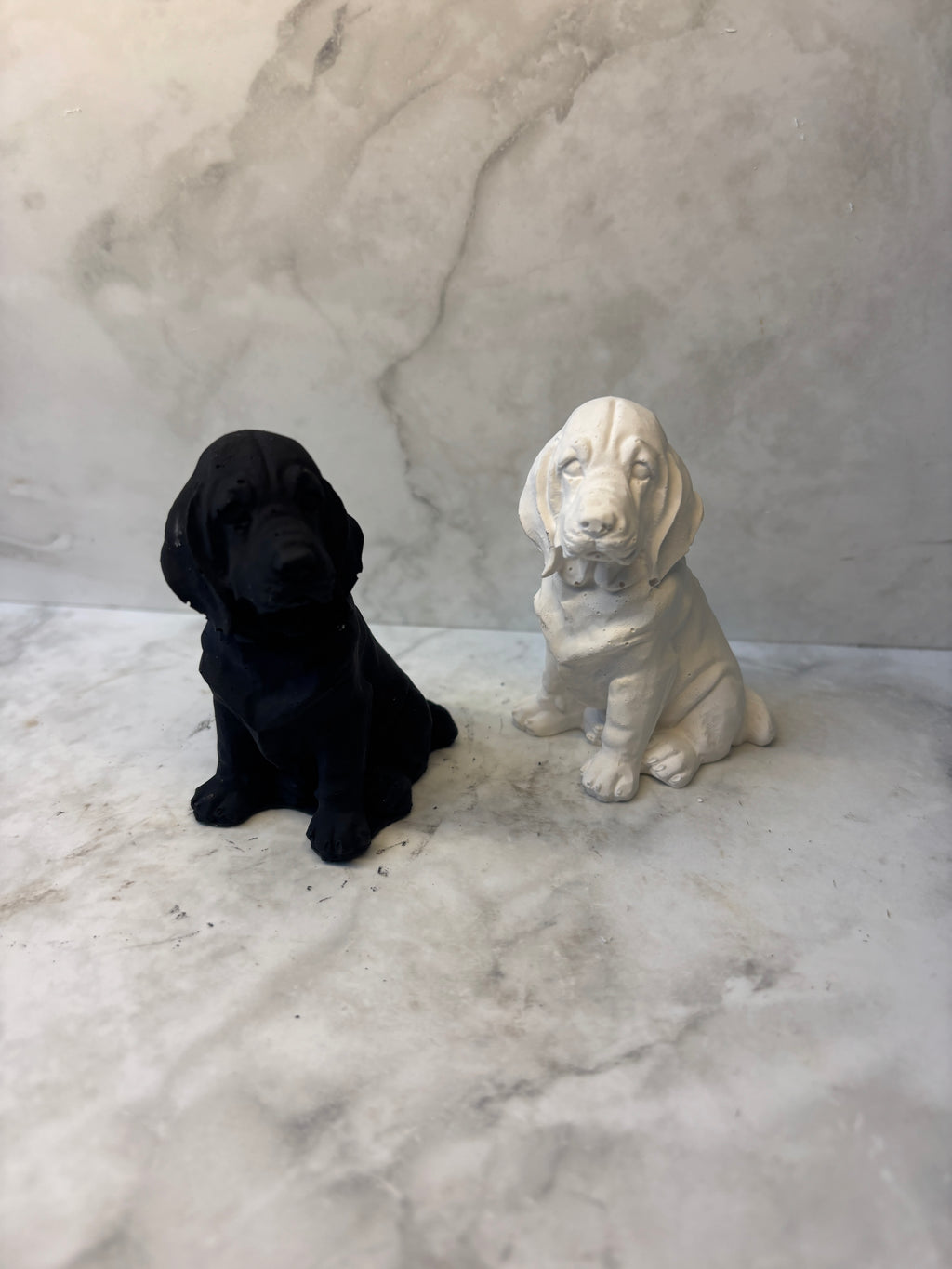 Keramikfigur „Schlappohr-Hund“