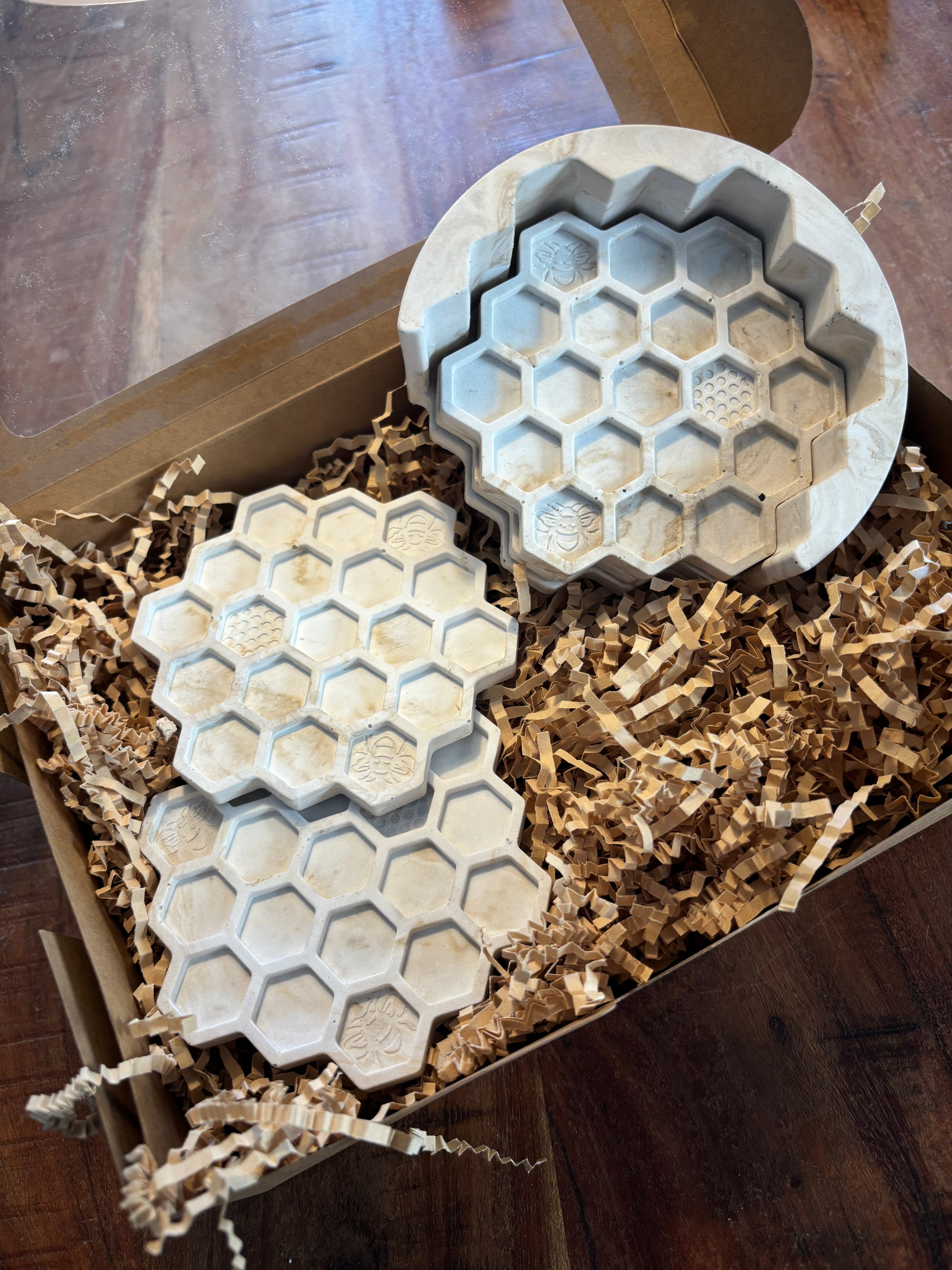 Keramik-Untersetzer-Set „Bienenwabe“ mit Aufbewahrungsbox