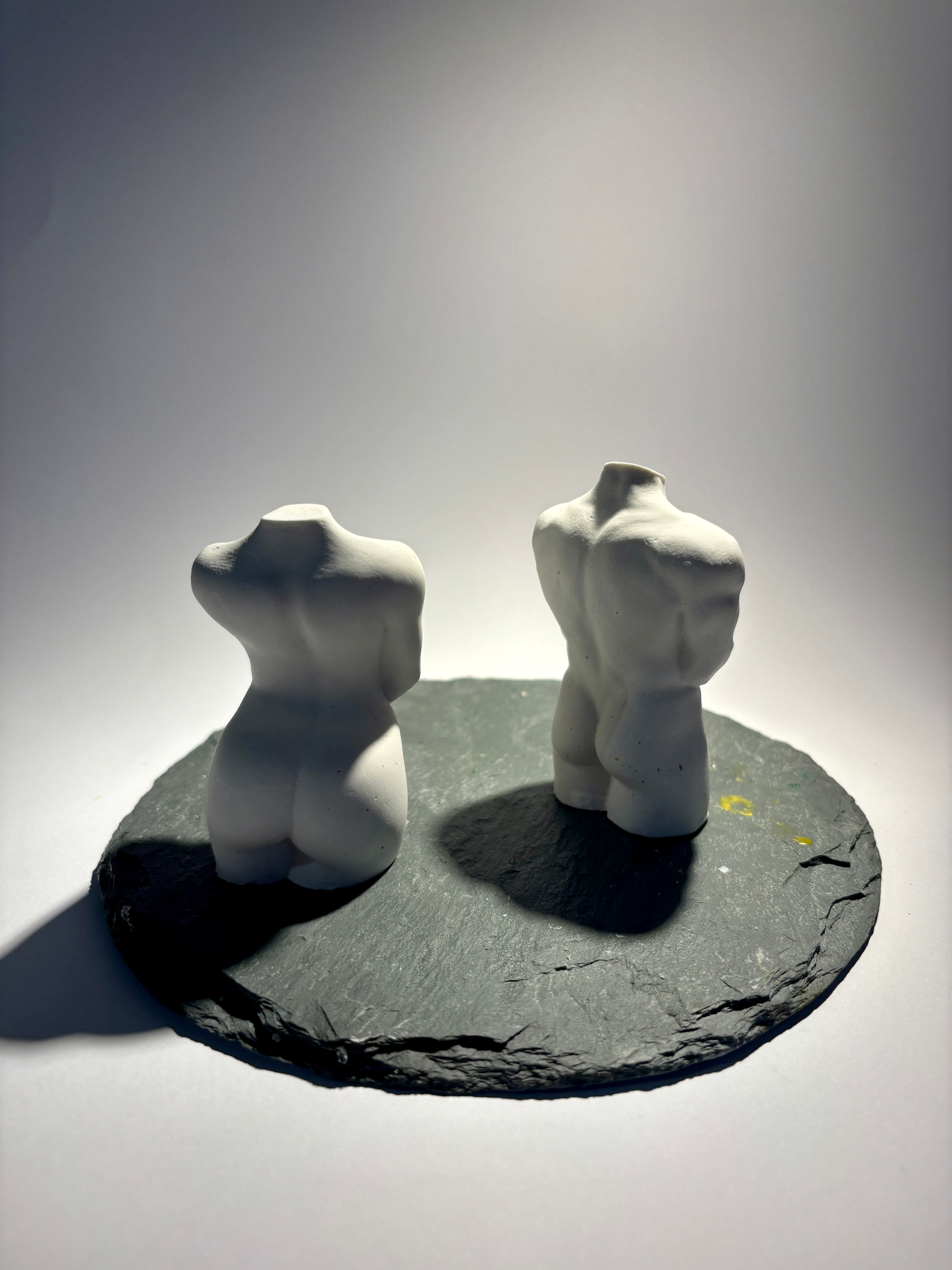 Elegante Körper aus Keramik