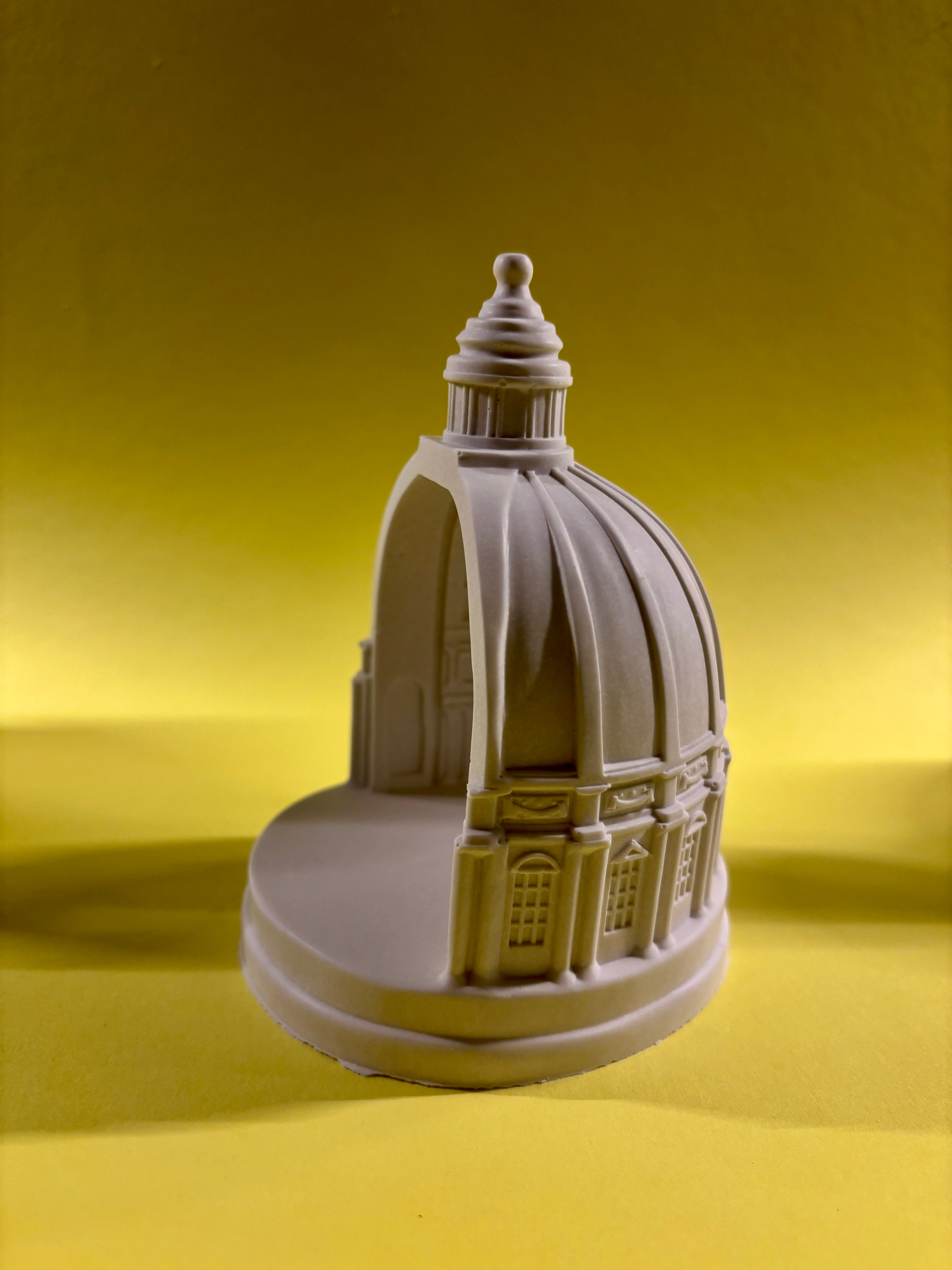 Kerzenhalter „Rundkuppel“ – Licht trifft Architektur