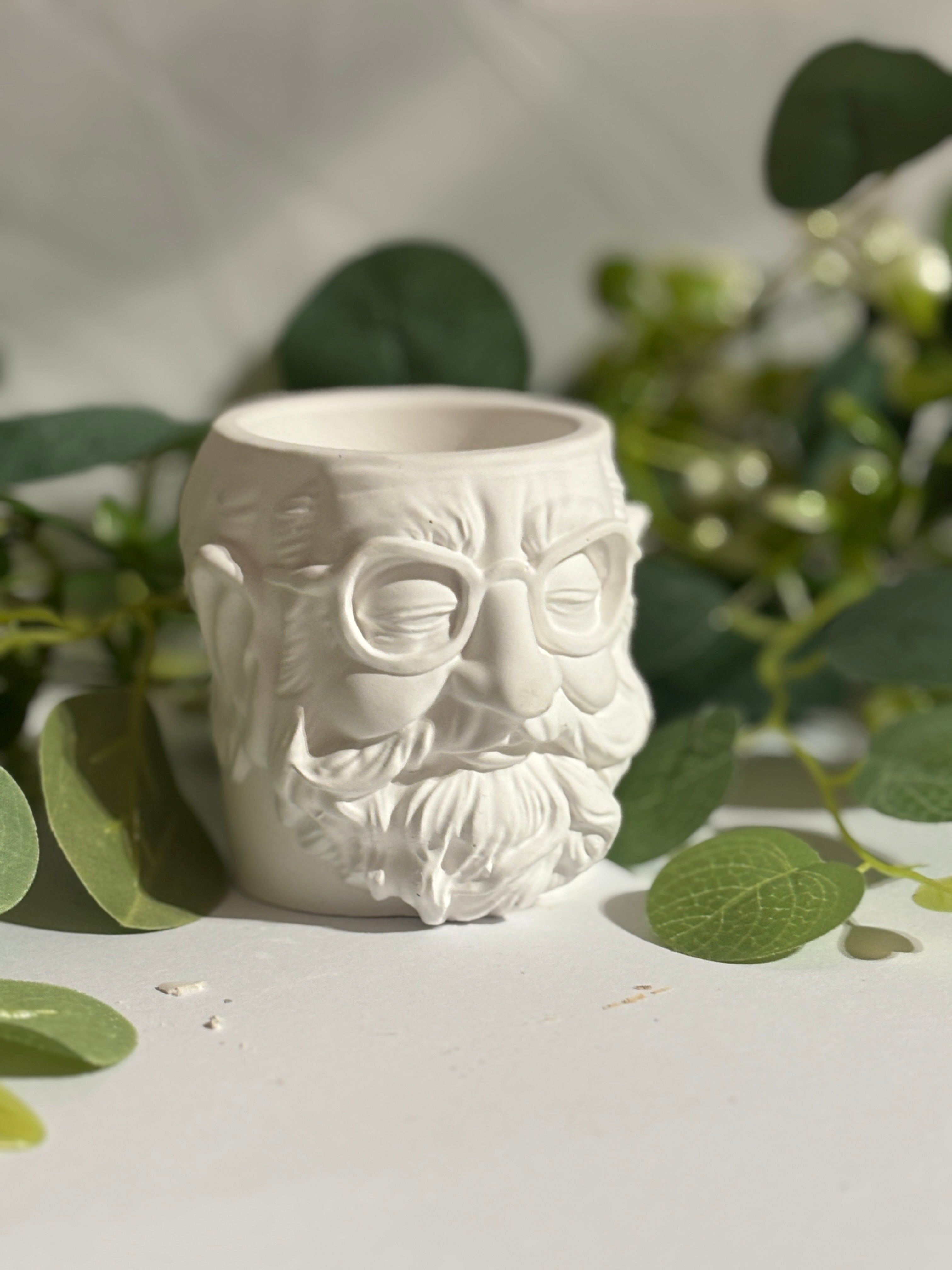 Der Denker – handgegossene Keramikfigur